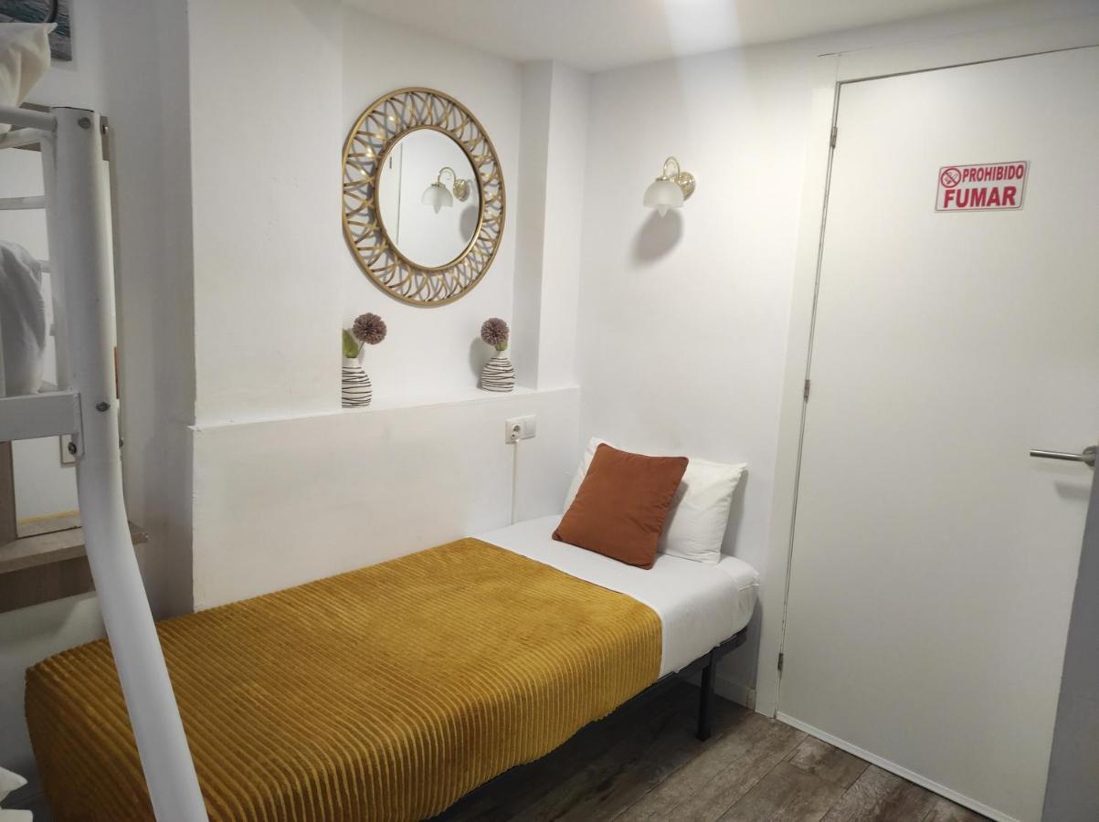 Hostal Olozaga 阿利坎特 外观 照片